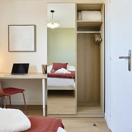 L'orfevre 6 People - Stade 8 Min - Lille 13 Min Apartment