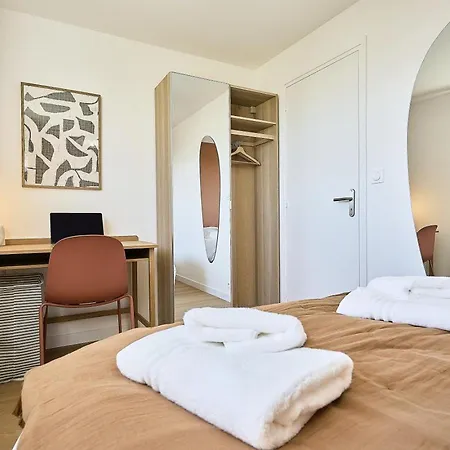 Apartment L'orfevre 6 People - Stade 8 Min - Lille 13 Min